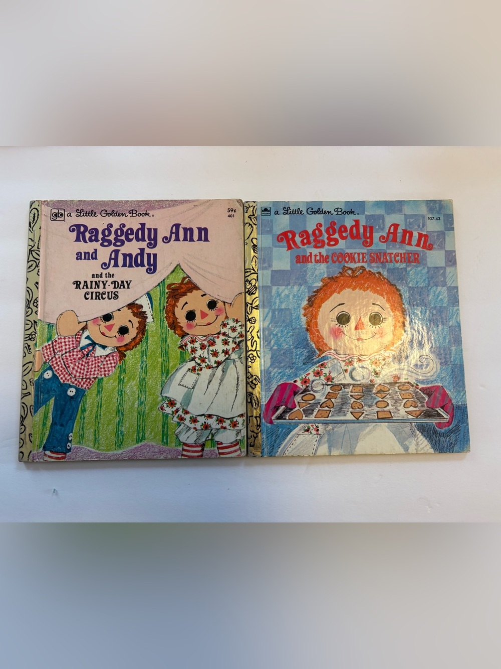 Little Golden Book Raggedy Ann and the Cookie Snatcher - Red Cover